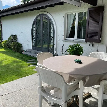 Casa Via Saleggi 10 度假居