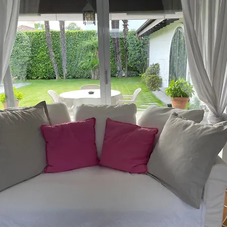Casa Via Saleggi 10 펜션 *