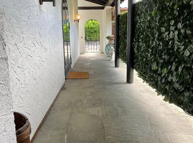 Casa Via Saleggi 10 *